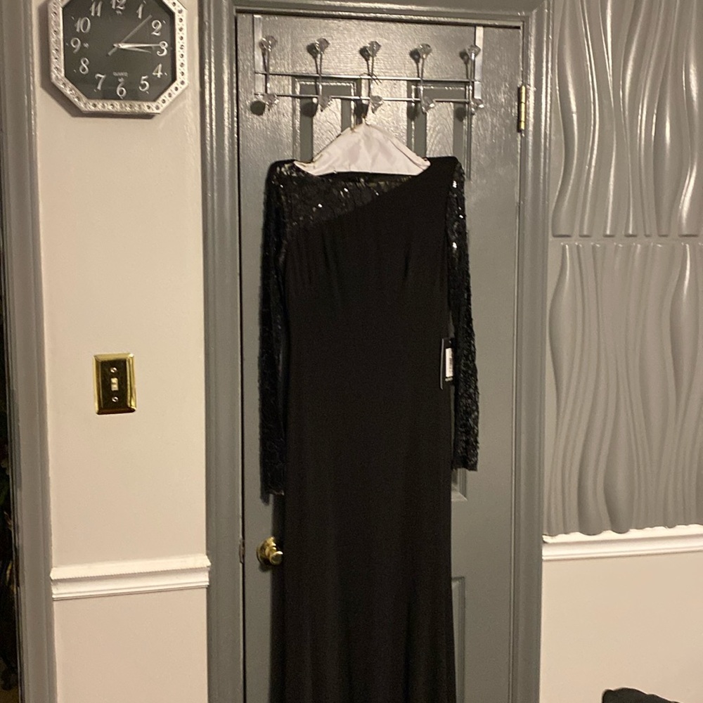 Evening wear . Gown